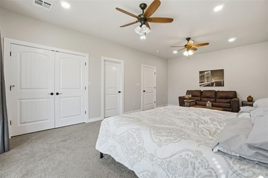 Spacious Modern Retreat in Charming Medicine Park - Proven - photo 29