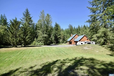 Discover the perfect blend of privacy, sunshine, and country - photo 38