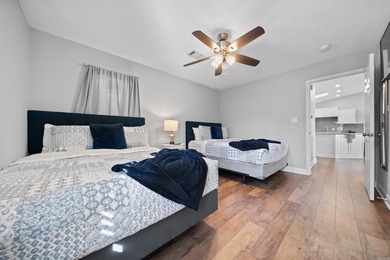 Fully furnished 2 bedroom 2 bath condo located on 7 South - photo 40