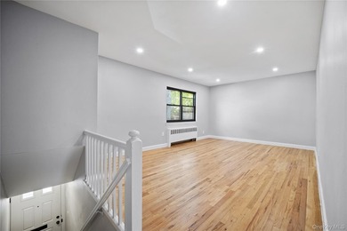 Beautiful 2 Bedroom Upper Unit in Desirable Windsor Oaks. This - photo 8