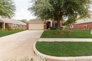 Lake Home For Sale in Grand Prairie, Texas