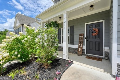 Privacy, peaceful wooded views, and modern construction come - photo 3
