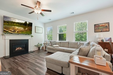 Privacy, peaceful wooded views, and modern construction come - photo 7