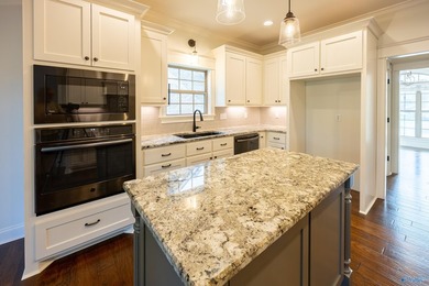 CANEBRAKE GOLF FRONT LUXURY! This executive 4BR/3.5BA home - photo 10