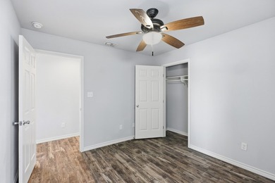 1 ACRE, SPACE, PRIVACY, and modern comfort-right in the heart of - photo 12
