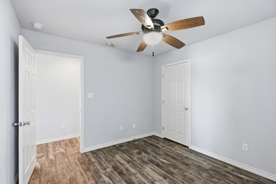 1 ACRE, SPACE, PRIVACY, and modern comfort-right in the heart of - photo 13