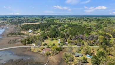 Build your dream home on this beautiful marsh-view lot in - photo 5