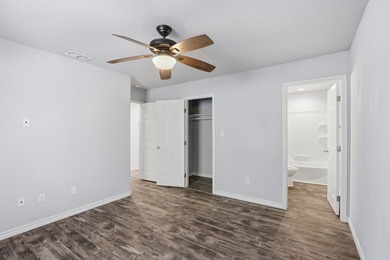 1 ACRE, SPACE, PRIVACY, and modern comfort-right in the heart of - photo 20