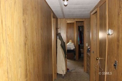 This is a 1969 Villa West manufactured home, 2 bedrooms, 1.5 - photo 6