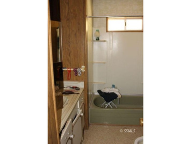 This is a 1969 Villa West manufactured home, 2 bedrooms, 1.5 - photo 7