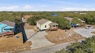 1 ACRE, SPACE, PRIVACY, and modern comfort-right in the heart of - photo 28