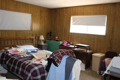 This is a 1969 Villa West manufactured home, 2 bedrooms, 1.5 - photo 9