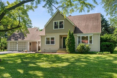 This wonderful home is situated on a large private corner lot - photo 37