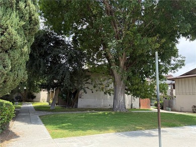 This charming two-story, 2-bedroom, 2-bath home is ideally - photo 1