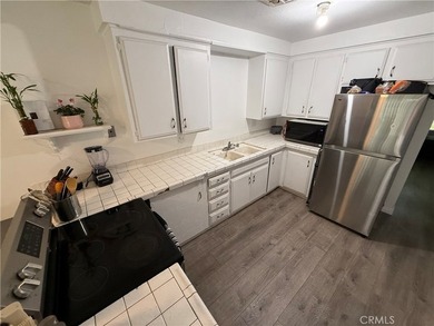 This charming two-story, 2-bedroom, 2-bath home is ideally - photo 6