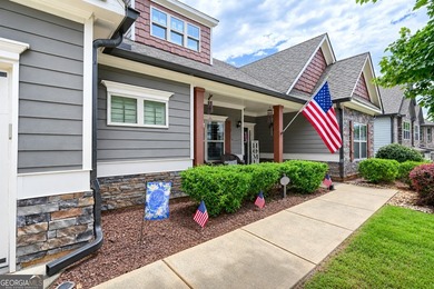 Beauty, Location & Easy Living! This spacious ranch offers the - photo 4