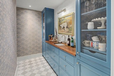 Welcome to 12 Ellen Avenue, a beautifully reimagined residence - photo 11