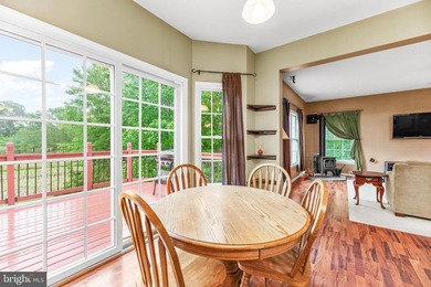 Amazing colonial in quiet cul-da-sac.  Home has a new roof in - photo 13