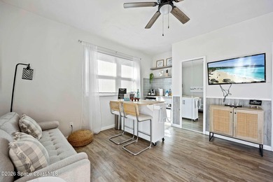 PHENOMENAL INVESTMENT OPPORTUNITY ONLY A FEW STEPS TO THE - photo 15