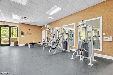 GROUND FLOOR, TURNKEY CONDO is a GREAT BUY. Tile on diagonal in - photo 21