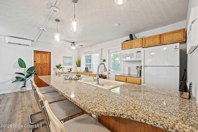 PHENOMENAL INVESTMENT OPPORTUNITY ONLY A FEW STEPS TO THE - photo 24