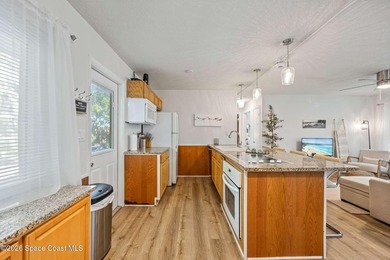 PHENOMENAL INVESTMENT OPPORTUNITY ONLY A FEW STEPS TO THE - photo 26