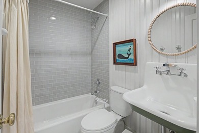 Welcome to 12 Ellen Avenue, a beautifully reimagined residence - photo 32