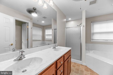 Amazing colonial in quiet cul-da-sac.  Home has a new roof in - photo 32