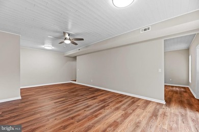 Amazing colonial in quiet cul-da-sac.  Home has a new roof in - photo 37