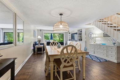 Beautifully furnished and updated 2 bedroom, 2.5 bath villa in - photo 9
