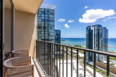 NEW LISTING! Immaculate, high-floor 2 bed, 2 bath PRIME - photo 2