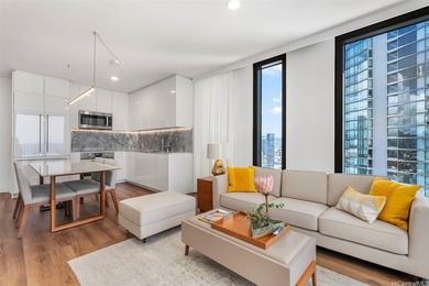 NEW LISTING! Immaculate, high-floor 2 bed, 2 bath PRIME - photo 7