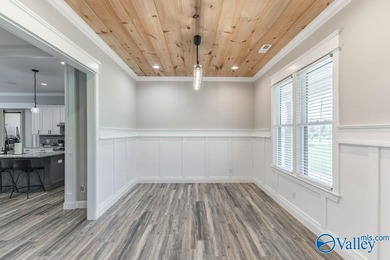 2 YEAR OLD HOME AND HAS THE BEAUTIFUL MODERN FARMHOUSE FEEL AND - photo 11