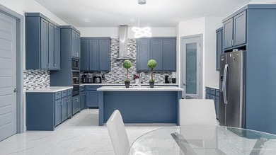 Experience luxury living in this stunning 4-bedroom, 3.5-bath - photo 5