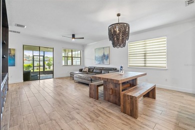 Welcome home to this beautifully upgraded 4-bedroom, 2-bathroom - photo 16