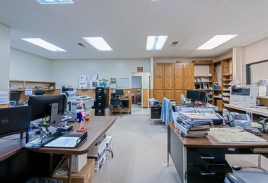 Commercial building in the heart of town. This all-brick