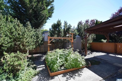 Wonderful opportunity to be in a 55+ community with a mature - photo 22