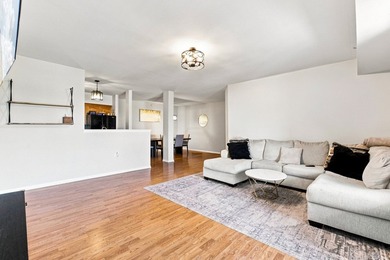 Welcome to this beautifully maintained, move-in-ready 2-bedroom - photo 5