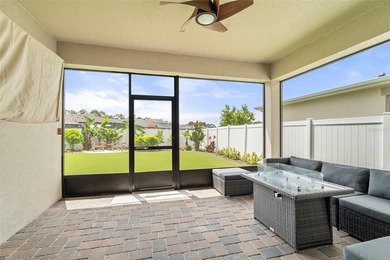 Welcome home to this beautifully upgraded 4-bedroom, 2-bathroom - photo 30