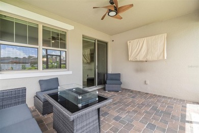Welcome home to this beautifully upgraded 4-bedroom, 2-bathroom - photo 31