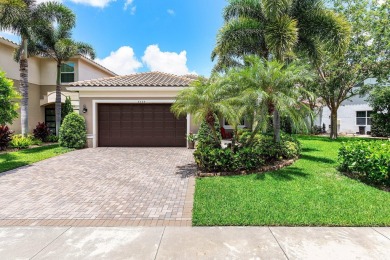 Lake Home For Sale in Boynton Beach, Florida