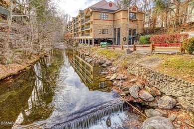 (private lake, pond, creek) Condo For Sale in Gatlinburg Tennessee