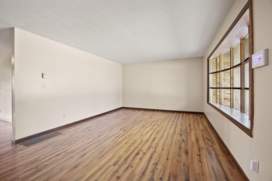 Exceptional 5-Bedroom Ranch with Private In-Law Suite on 1.33 - photo 4