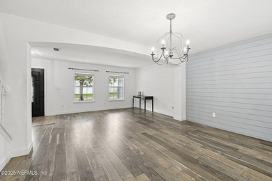 Come see all this lovely home has to offer! Walking distance to - photo 9