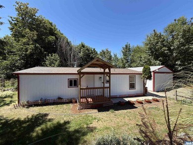 Well-kept and updated 2 bedroom, 1.75 bath manufactured home on - photo 19