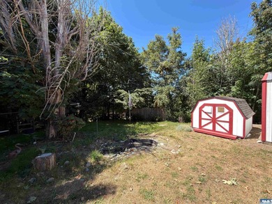 Well-kept and updated 2 bedroom, 1.75 bath manufactured home on - photo 25