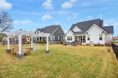 This thoughtfully designed home blends Southern charm with - photo 37