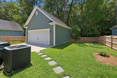 Welcome to 1594 Nautical Chart Drive, a beautifully appointed - photo 45