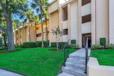 (private lake, pond, creek) Condo For Sale in Altamonte Springs Florida