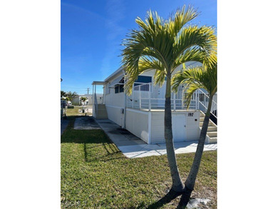 Fully updated manufactured home on a two-way street with easy - photo 22
